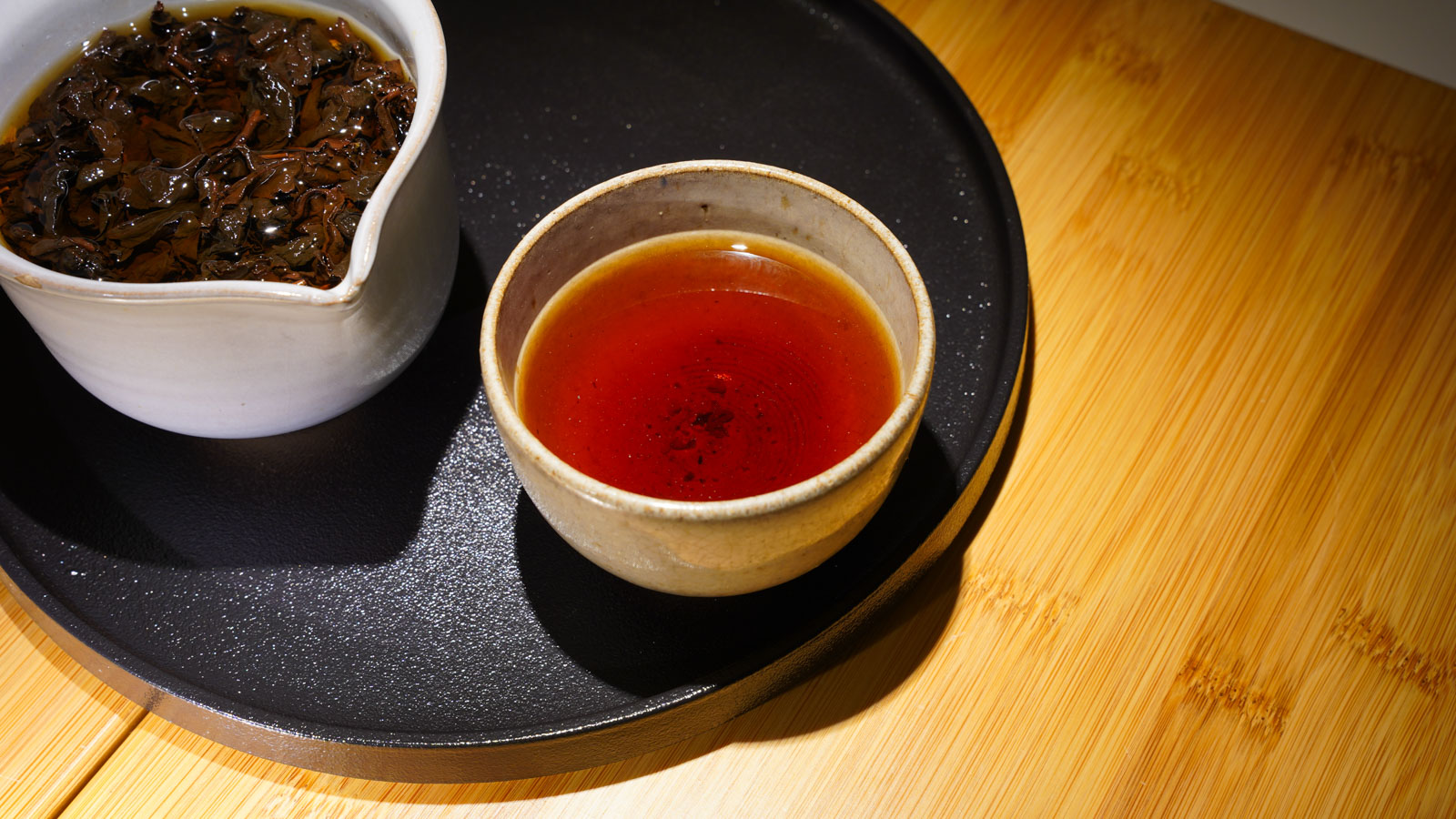 小綠葉蟬的故事 蜜香貴妃紅茶 大晃茶業手搖飲茶葉批發商 小綠葉蟬的故事 蜜香貴妃紅茶
