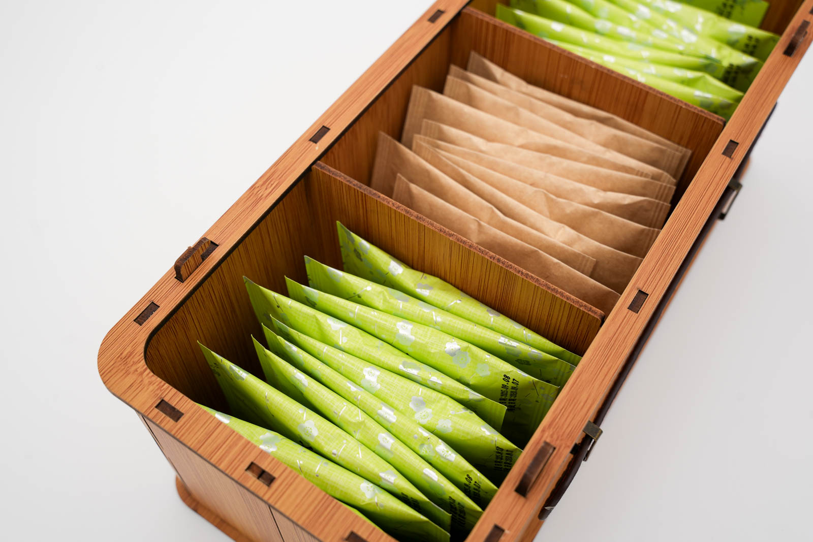 南投專業客製化品牌茶包禮盒設計  大晃茶業手搖飲茶葉批發商 南投專業客製化品牌茶包禮盒設計