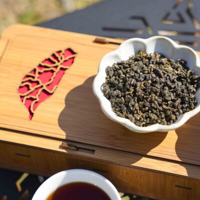 什麼是「蟬鳴青茶」？